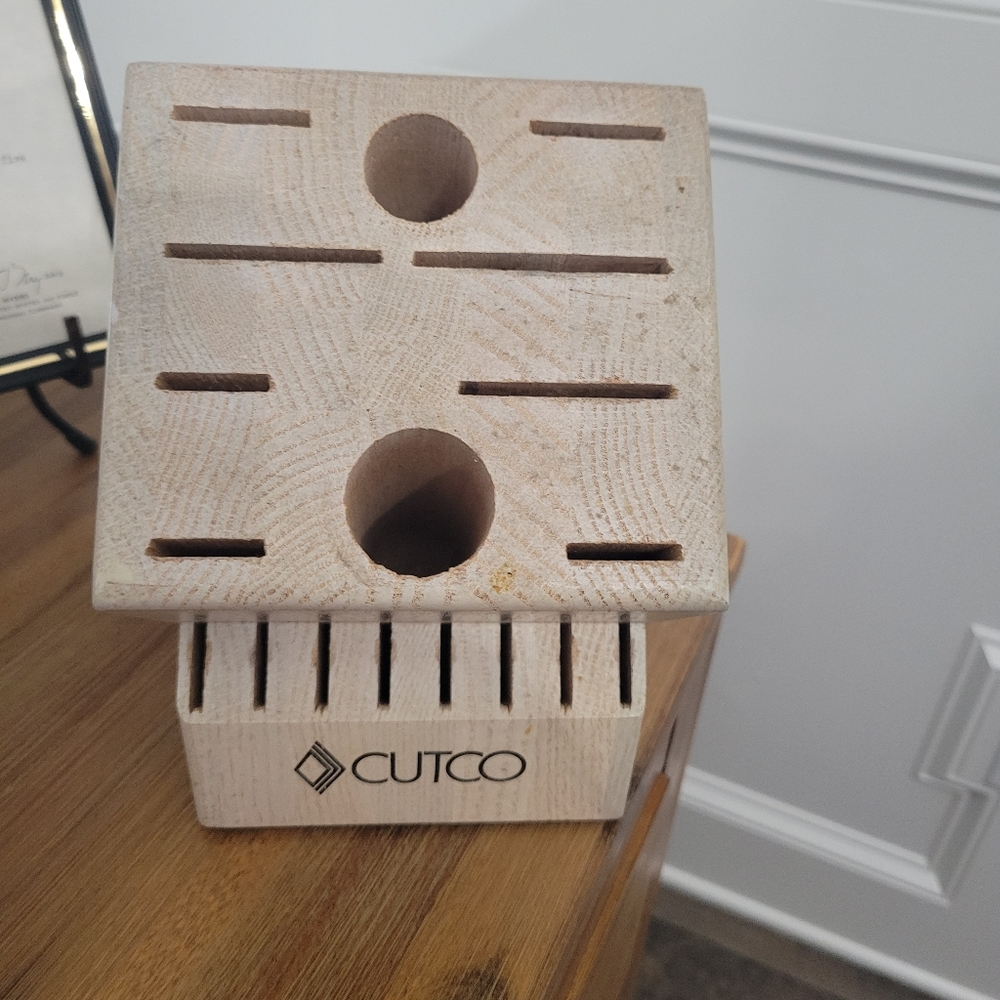 Cutco Homemaker + 8 Set Knife Block (18-Slot) white wash stain